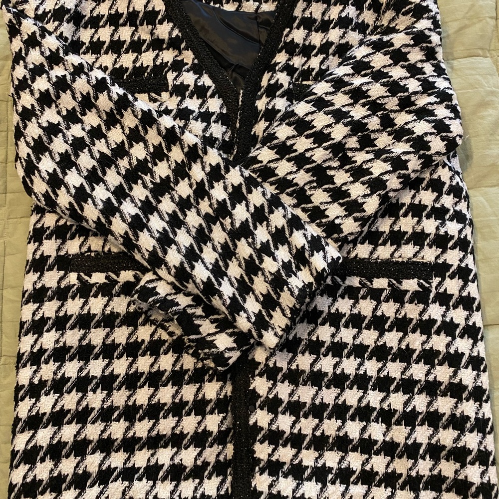 Mango Houndstooth Jacket- Euc - image 5